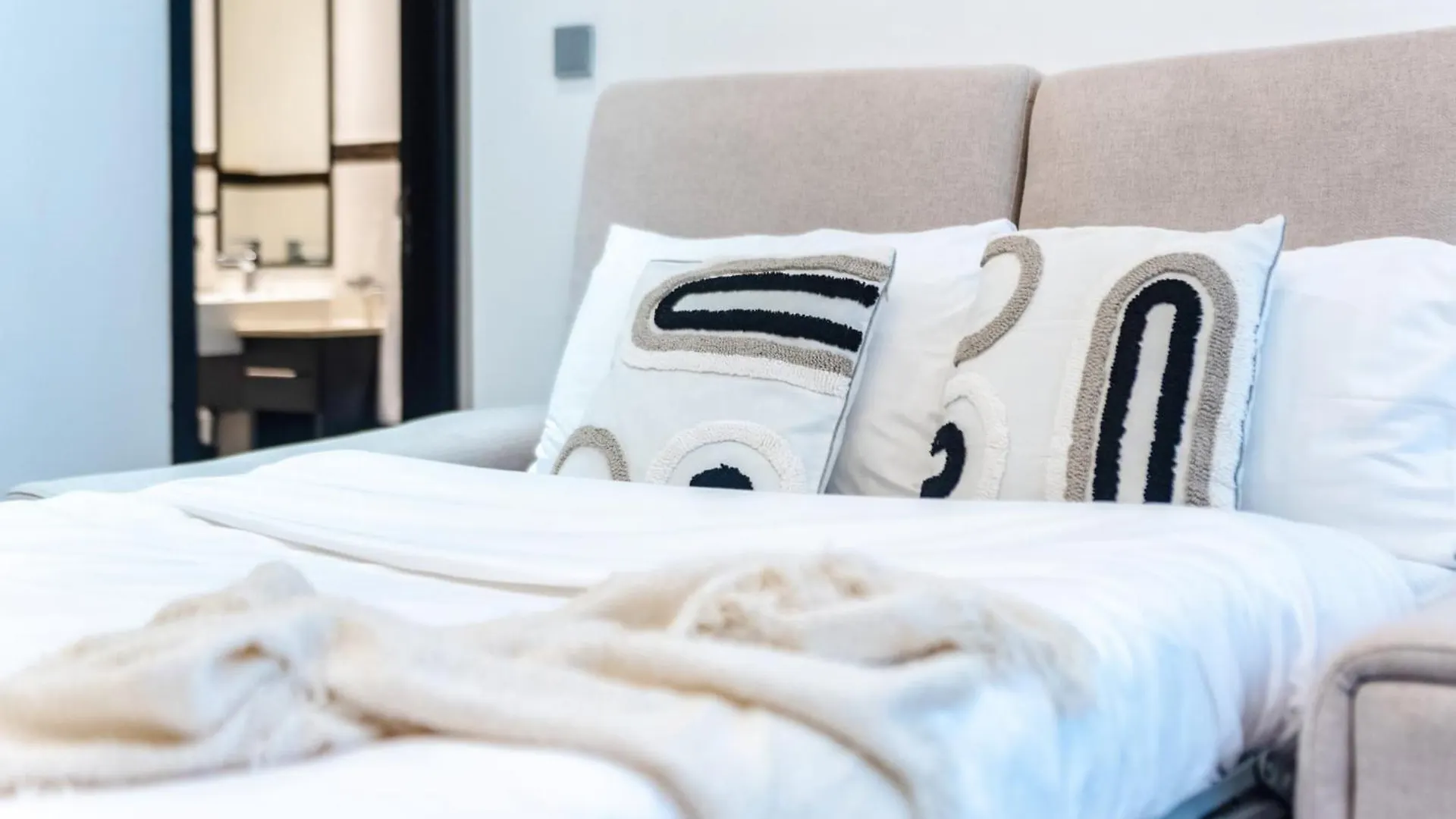 Apartment Jbr Beach & Marina Walk I Ain Dubai View I 1 Bdr