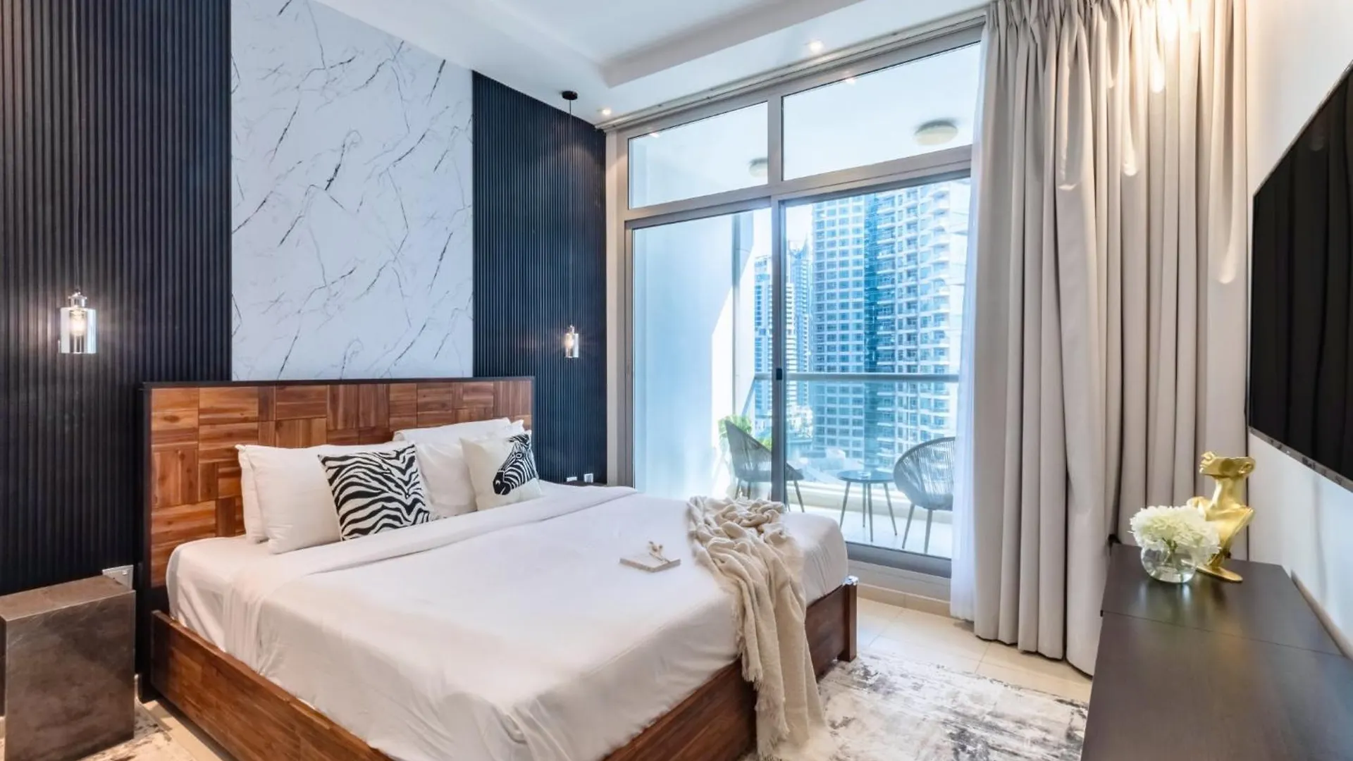 Jbr Beach & Marina Walk I Ain Dubai View I 1 Bdr 0*,  United Arab Emirates